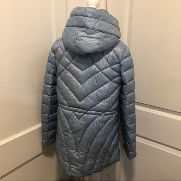 Bernardo ladies winter coat size medium - Picture 6 of 11